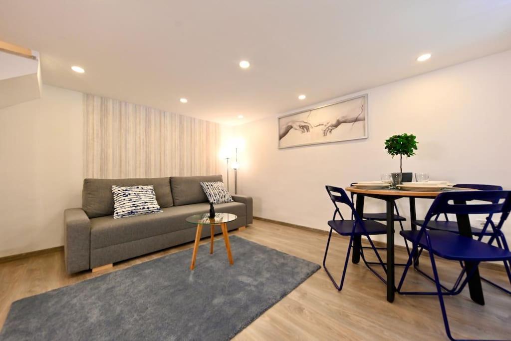 בודפשט Cute Gallery Flat In Kiraly Street מראה חיצוני תמונה